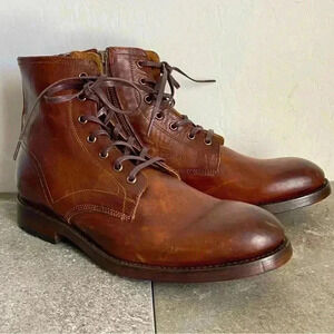 NEW FRYE Bowery Lace Up Side Zip Brown Cognac Leather Boot Men’s Size 10D